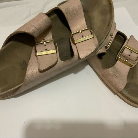 Arizona Birkenstock Washed Metallic Rose Gold Sandals, size 40 L9/ M7 - Picture 4 of 10